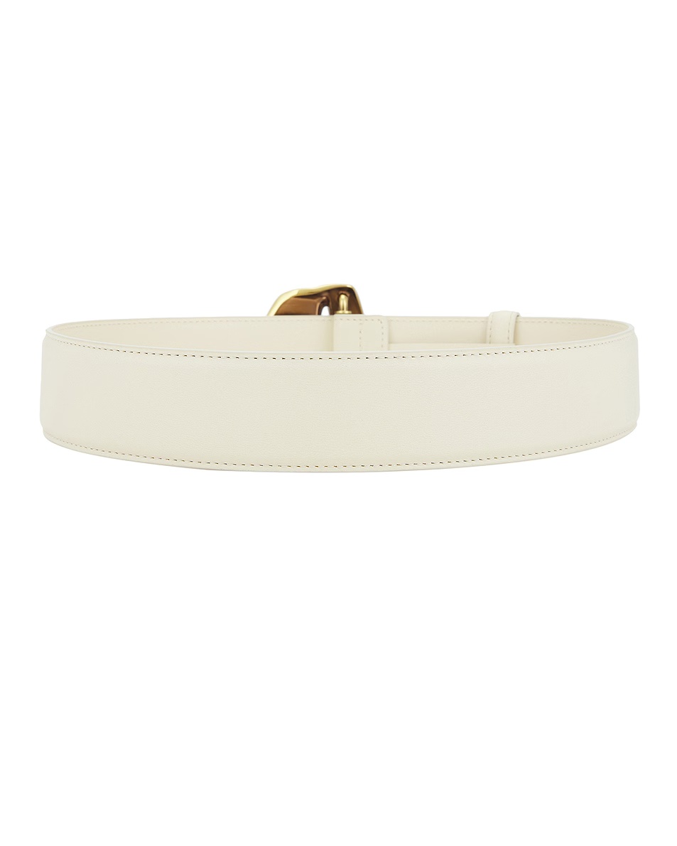 Abstract Belt String & Muse Brass