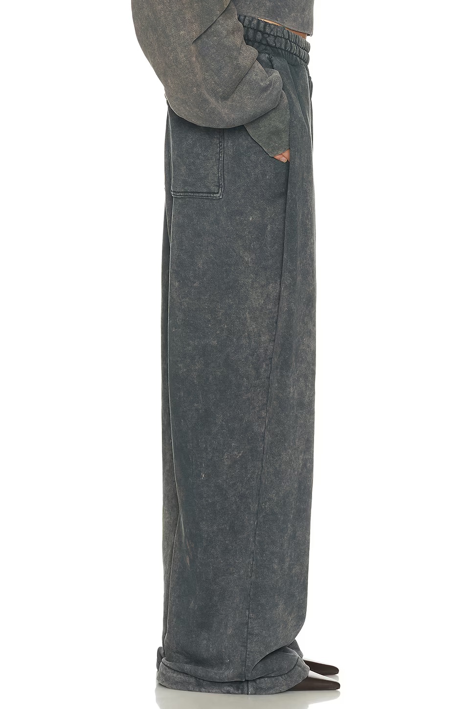 The Full Sweatpants in Fleece Vintage Distressed Black