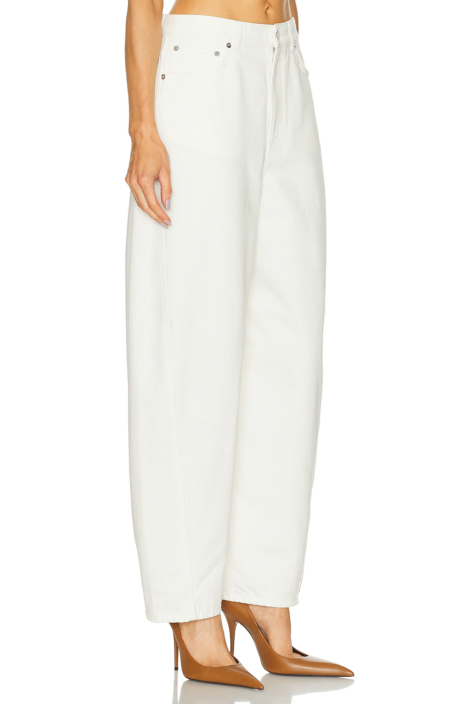 Horseshoe Leg Off White