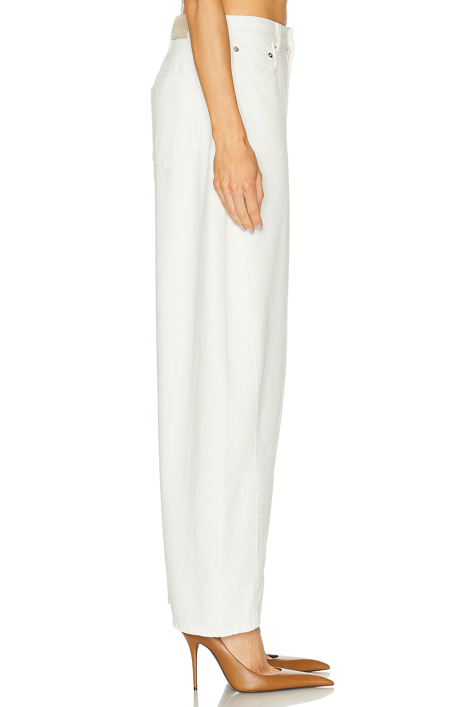 Horseshoe Leg Off White