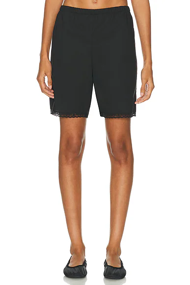for FWRD The Bermuda Short Black
