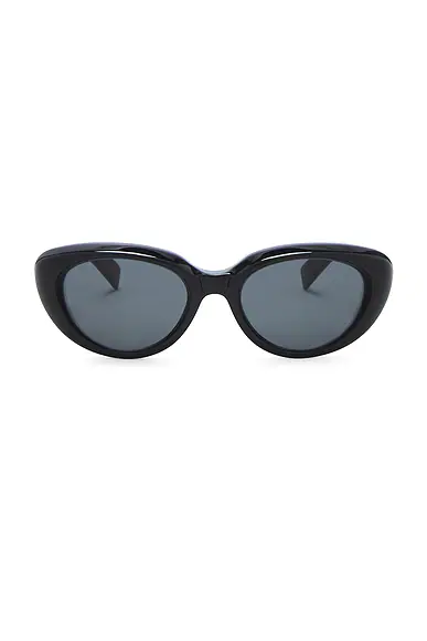 Bold Angled Cat Eye Sunglasses Black