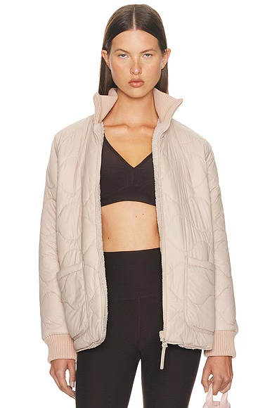 Reversible Quilted Fleece Jacket Oat Latte