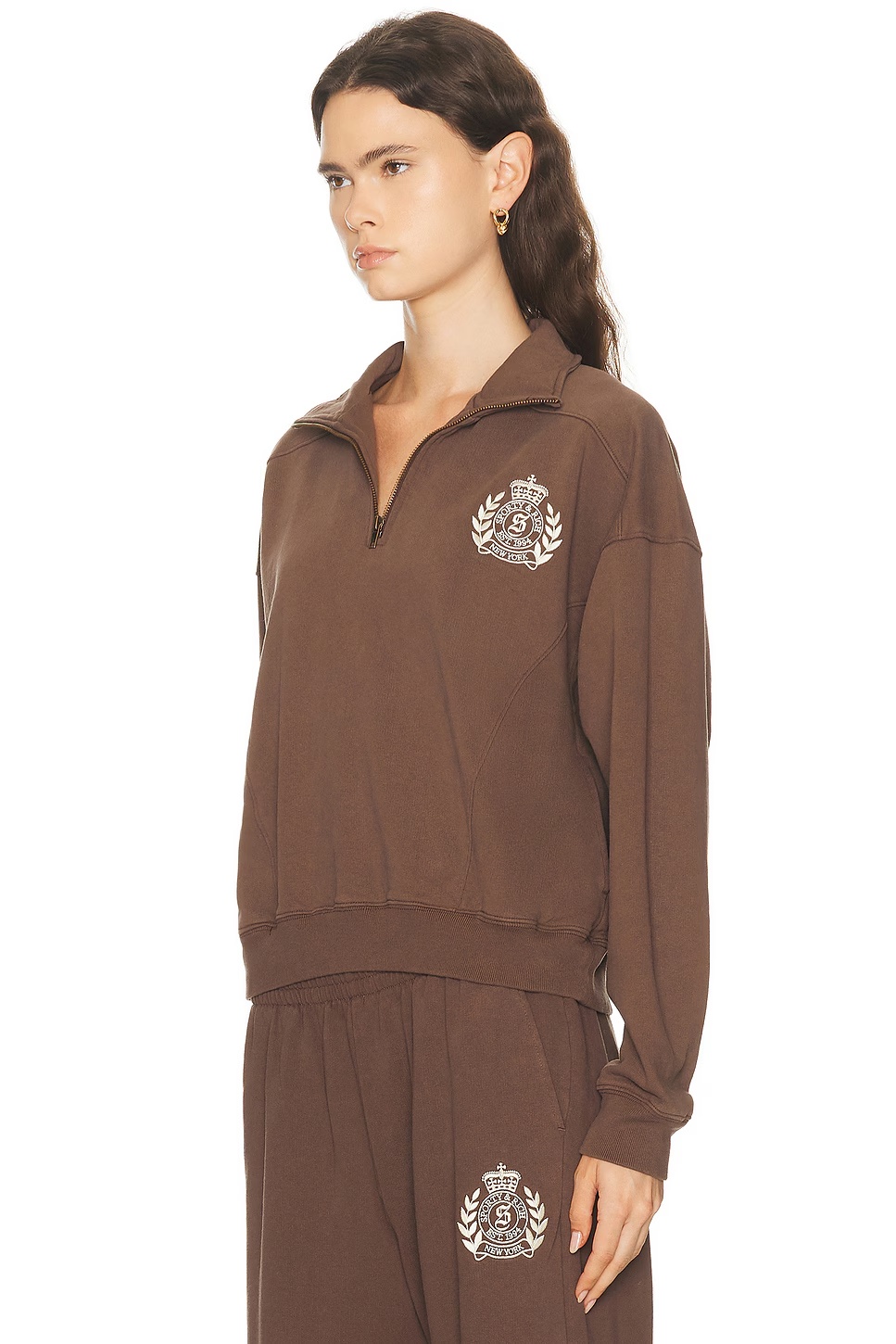NY Crest Embroidered Quarter Zip Sweatshirt Chocolate