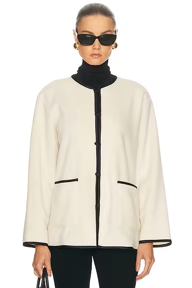 The Polar Fleece Jacket Creme