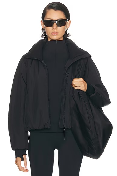 Warm Up Puffer Jacket Black