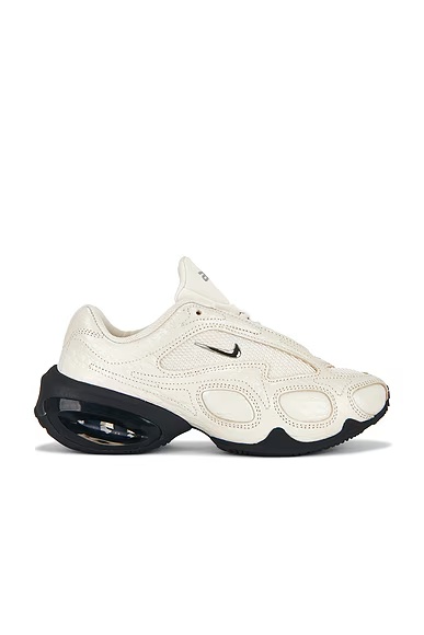 Air Max Muse SE Sneaker Light Orewood Brown, Metallic Silver, & Black