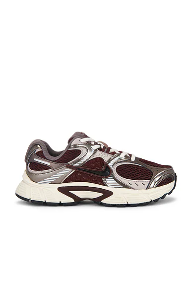 V5 RNR Sneaker Burgundy Crush, Black, & College Grey