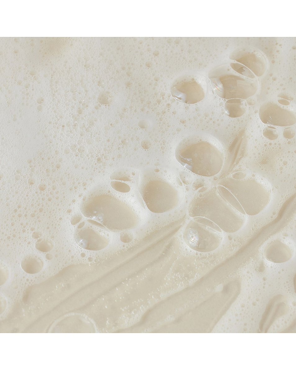 Cloud Foaming Bath Oil
