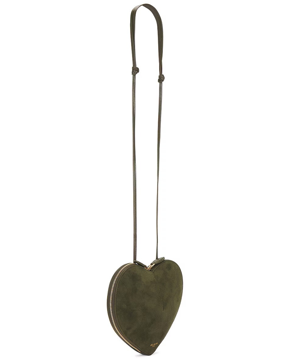 ALAΪA Le Coeur Shoulder Bag Olive