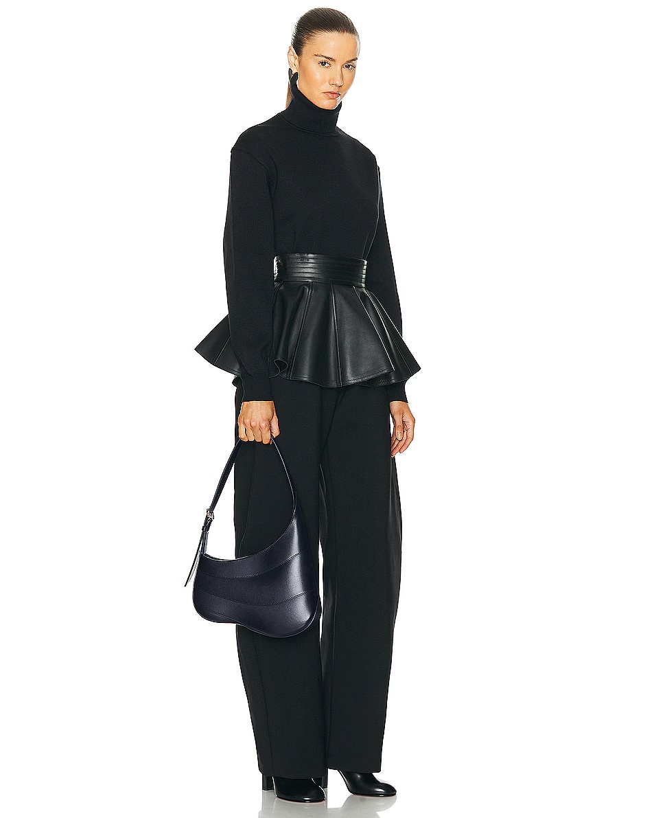 Djinn Zipped Hobo Bag Noir