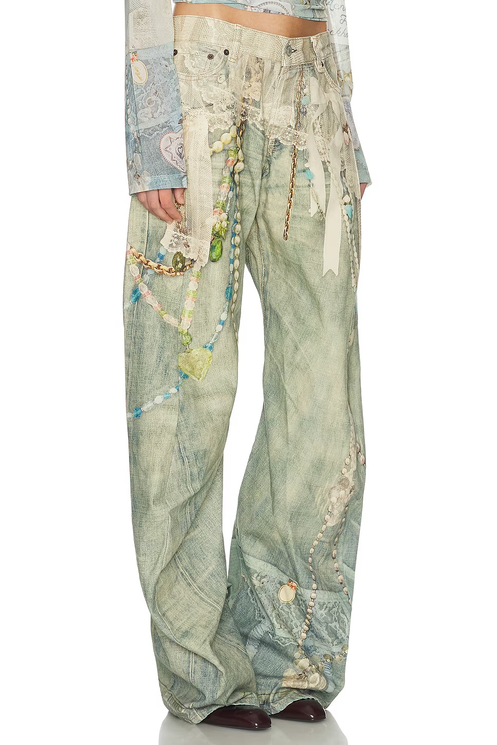 2006F Goth Twisted Leg White & Green